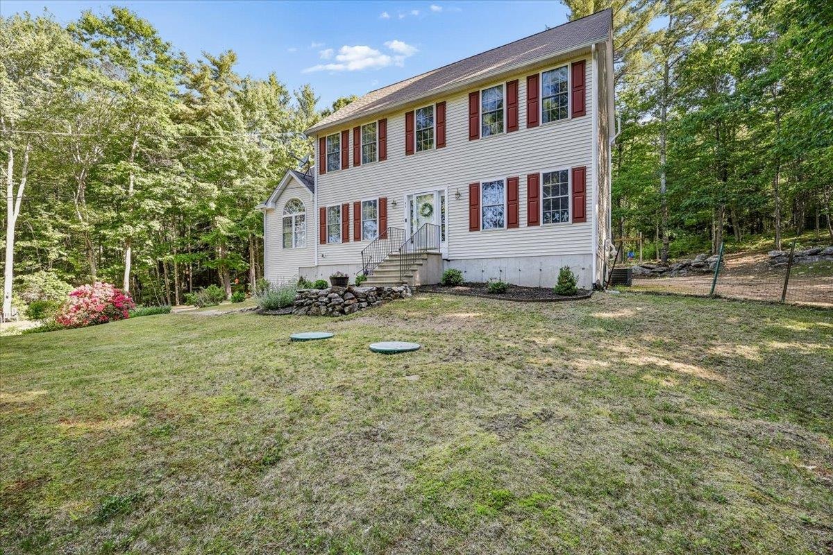 165 Governors Road Pittsfield, NH 03263 - Photo 4 of 60