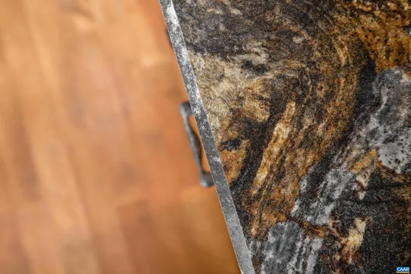 $230,000 | 276 East 29th Street, Buena Vista, VA 24416