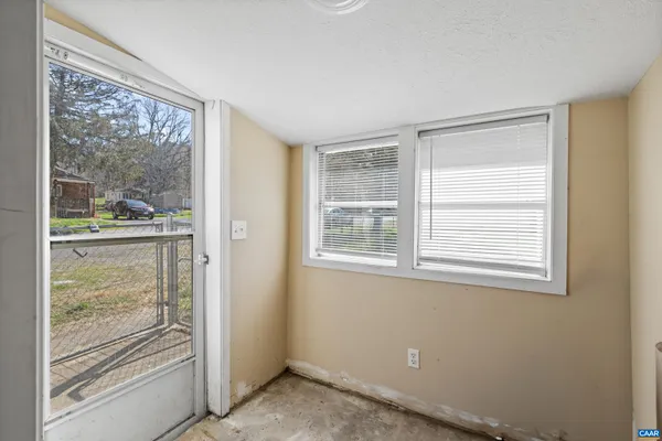$230,000 | 276 East 29th Street, Buena Vista, VA 24416