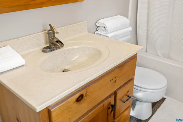 $230,000 | 276 East 29th Street, Buena Vista, VA 24416