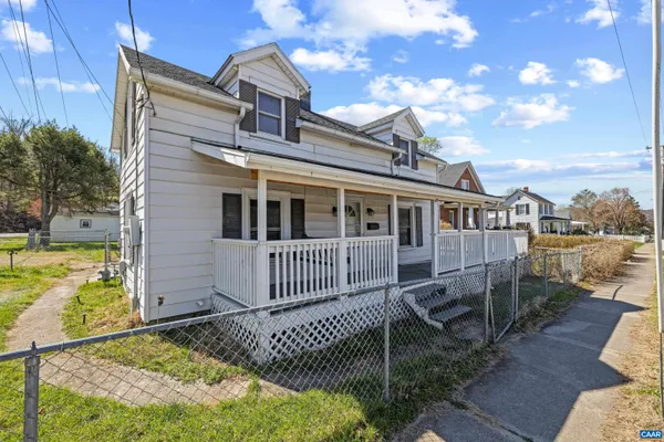 $230,000 | 276 East 29th Street, Buena Vista, VA 24416