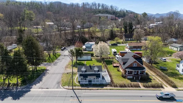 $230,000 | 276 East 29th Street, Buena Vista, VA 24416
