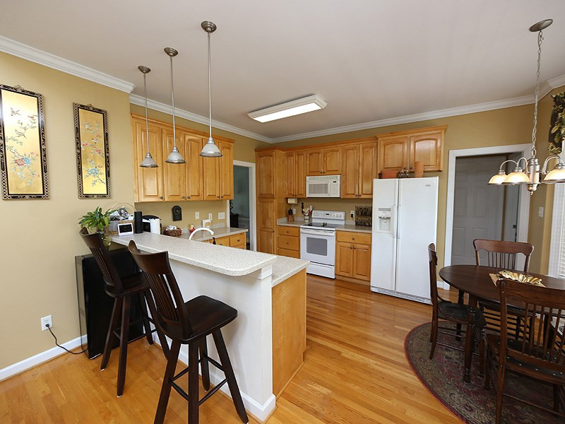 3308 La Costa Way Raleigh, NC 27610 - Photo 7 of 25 Kitchen