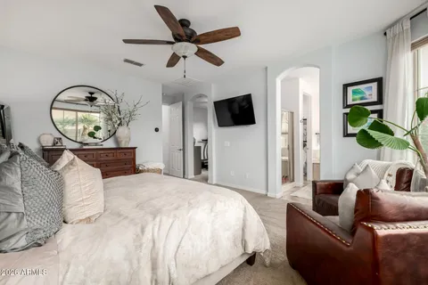 $674,900 | 152 West Rosemary Drive, Chandler, AZ 85248