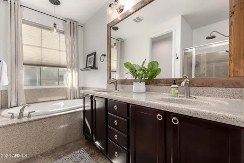 $674,900 | 152 West Rosemary Drive, Chandler, AZ 85248