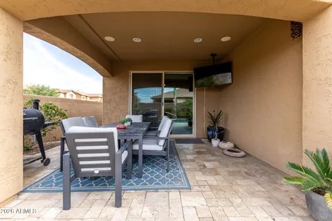 $674,900 | 152 West Rosemary Drive, Chandler, AZ 85248