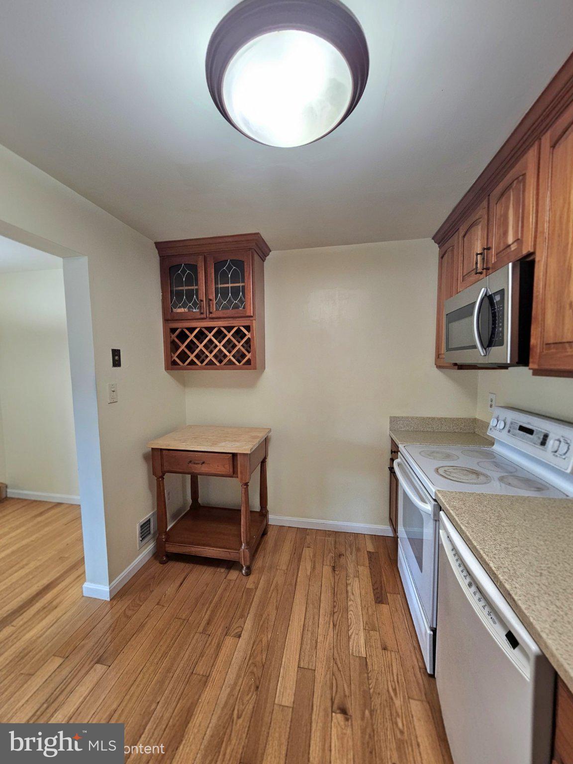 9737 Whiskey Run Laurel, MD 20723 - Photo 8 of 23