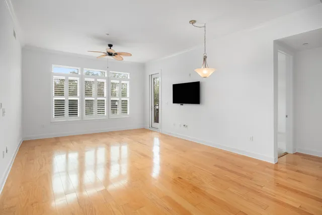 $615,000 | 135 Pier View Street, Unit 106, Charleston, SC 29492