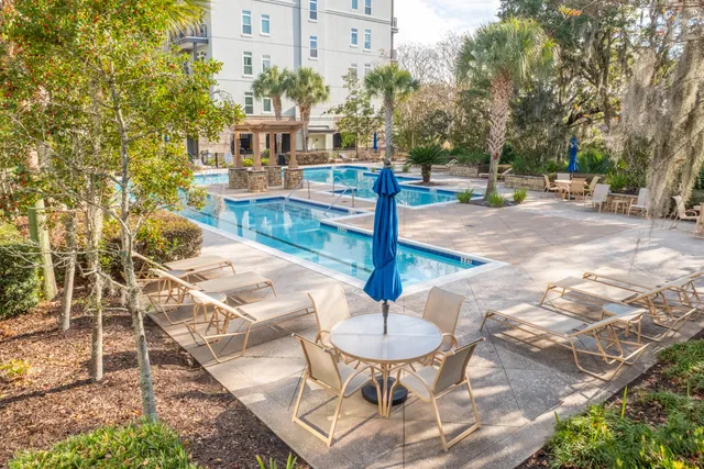 $615,000 | 135 Pier View Street, Unit 106, Charleston, SC 29492
