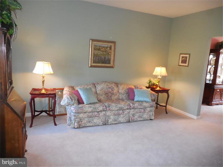 4330 Crosswicks Hamilton Square Road Hamilton, NJ 08691 - Photo 12 of 24