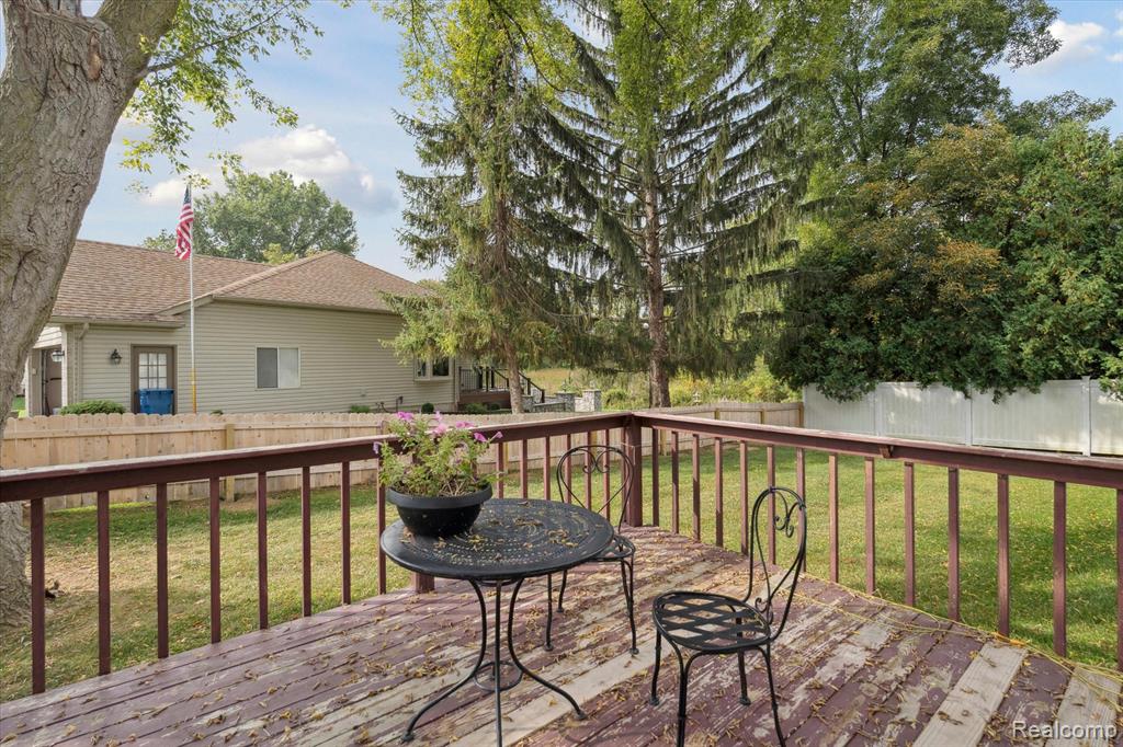2447 Grove Park Road Fenton, MI 48430 - Photo 20 of 23 Gallery Image 20