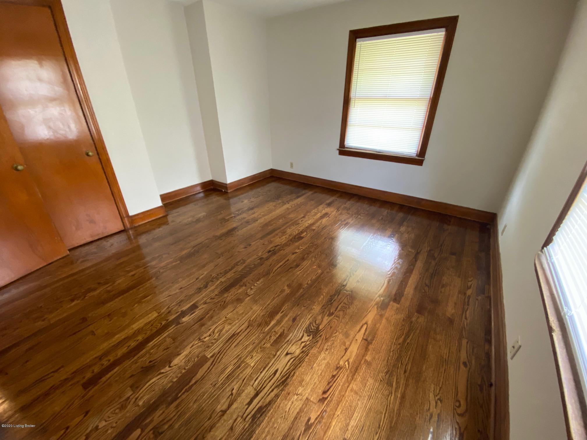5847 New Cut Road Louisville, KY 40214 - Photo 25 of 39 IMG_0121
