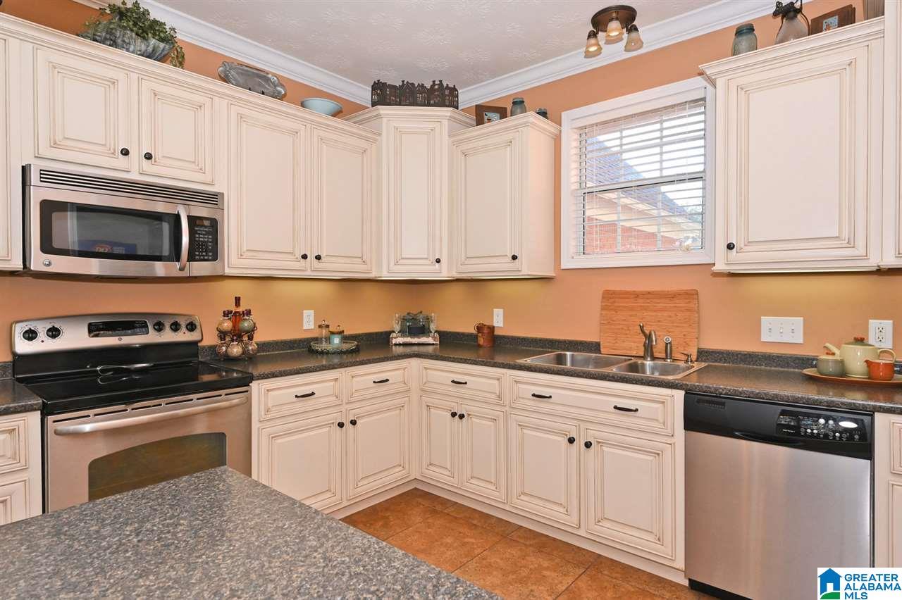 81 Eastview Boulevard Cullman, AL 35057 - Photo 10 of 31