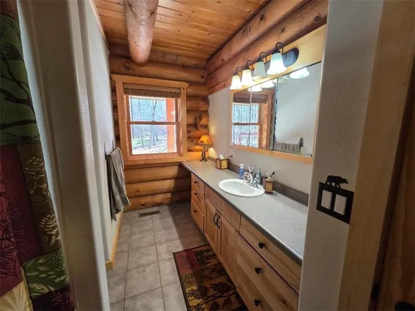 $749,000 | 2646 1 1/2 Street, Cumberland, WI 54829