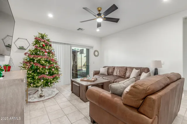 $476,990 | 2102 West Sable Avenue, Apache Junction, AZ 85120