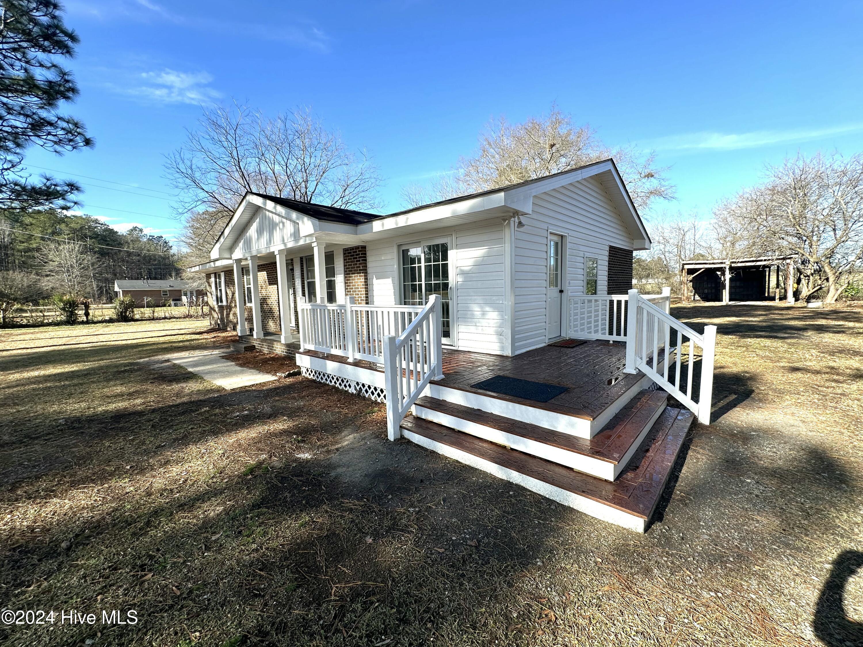 5411 1st Road Wilson, NC 27893 - Photo 3 of 13 IMG_6672