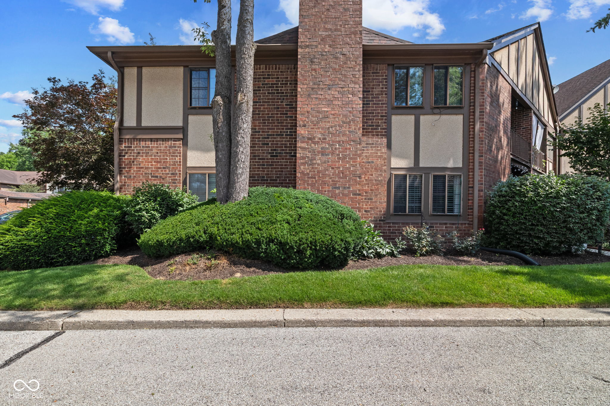 2223 Rome Drive, Unit D Indianapolis, IN 46228 - Photo 2 of 21