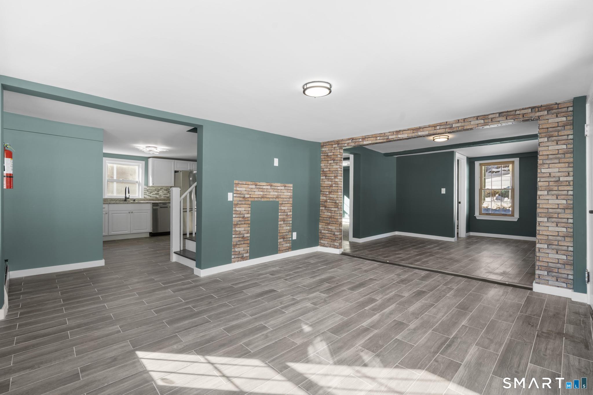 13 Harland Road Norwich, CT 06360 - Photo 8 of 36