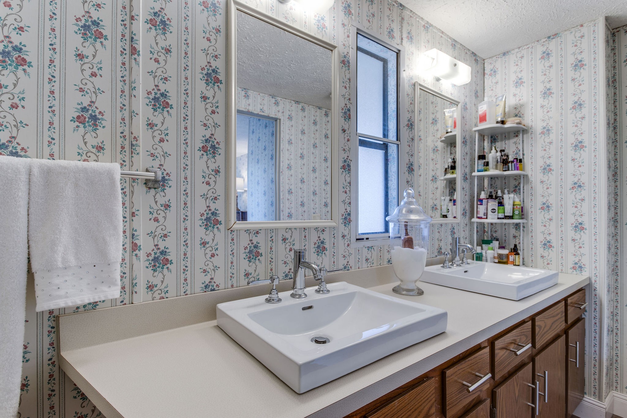 148 Stacy Road Manchester, TN 37355 - Photo 34 of 57 a bathroom with a sink double vanity and a mirror