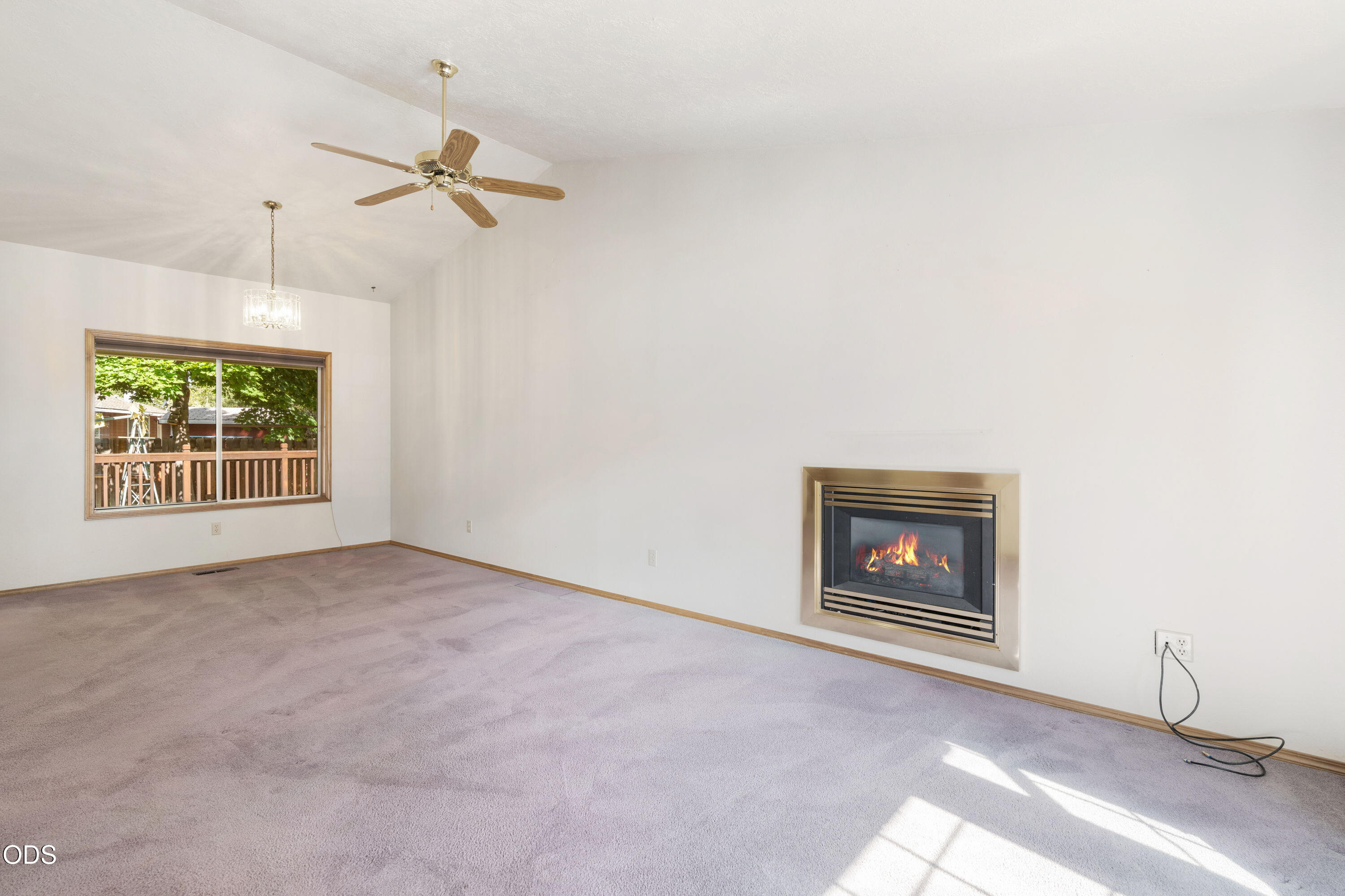 2400 Northeast Jones Road Bend, OR 97701 - Photo 12 of 33