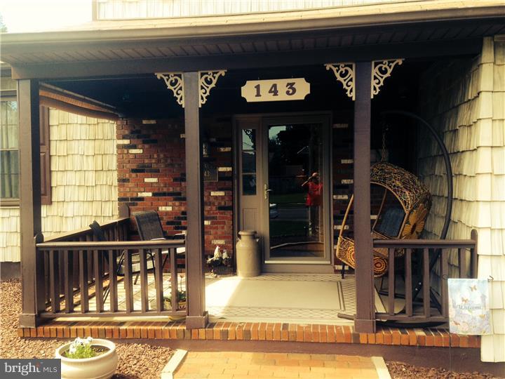 143 Hempstead Road Hamilton, NJ 08610 - Photo 2 of 10 Gallery Image 2