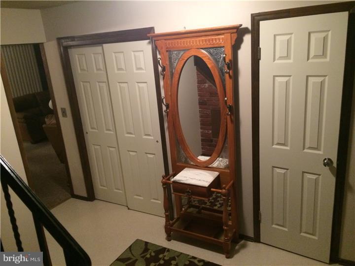 143 Hempstead Road Hamilton, NJ 08610 - Photo 7 of 10 Gallery Image 7