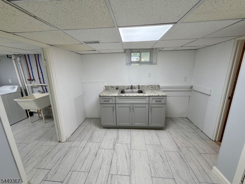 48 Valley View Road Hillside, NJ 07205 - Photo 37 of 44 Gallery Image 37