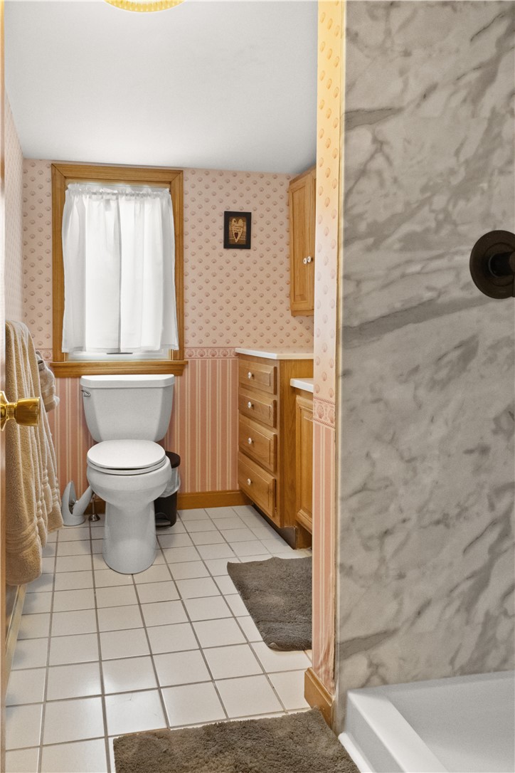 24 Dunes Road Narragansett, RI 02882 - Photo 39 of 48