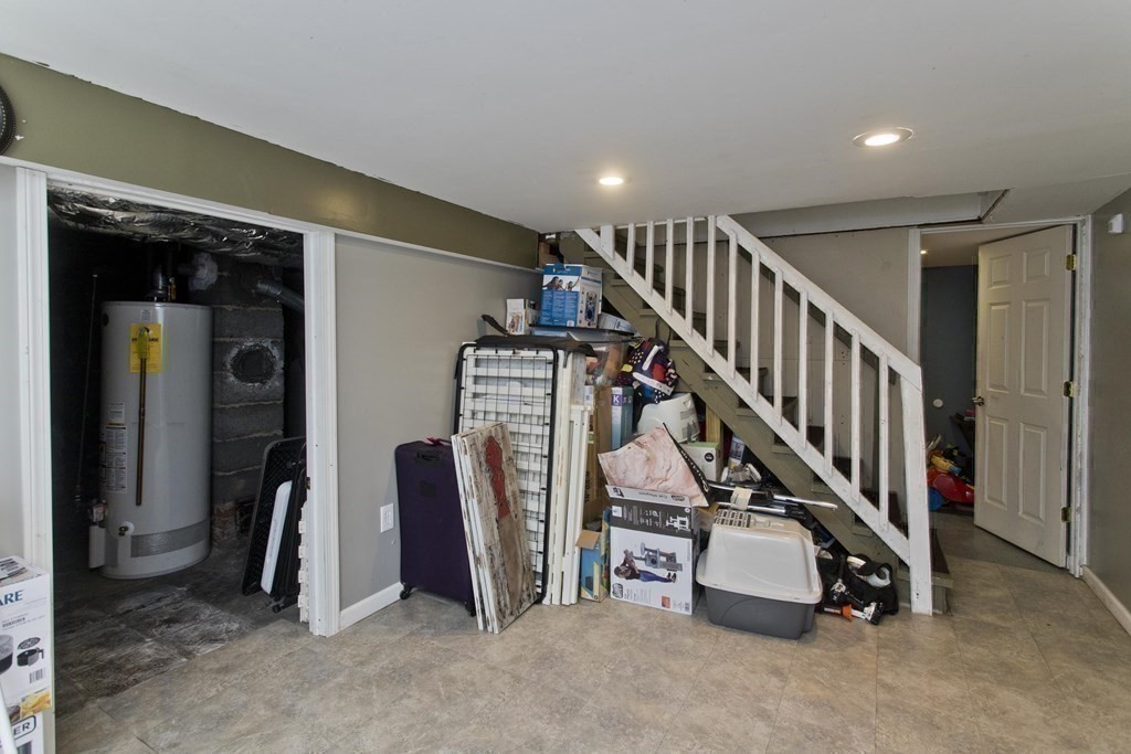 797 Armory Street Springfield, MA 01107 - Photo 29 of 42