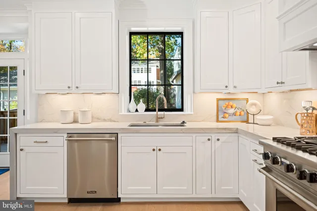 $2,895,000 | 2602 36th Place Northwest, Washington, DC 20007