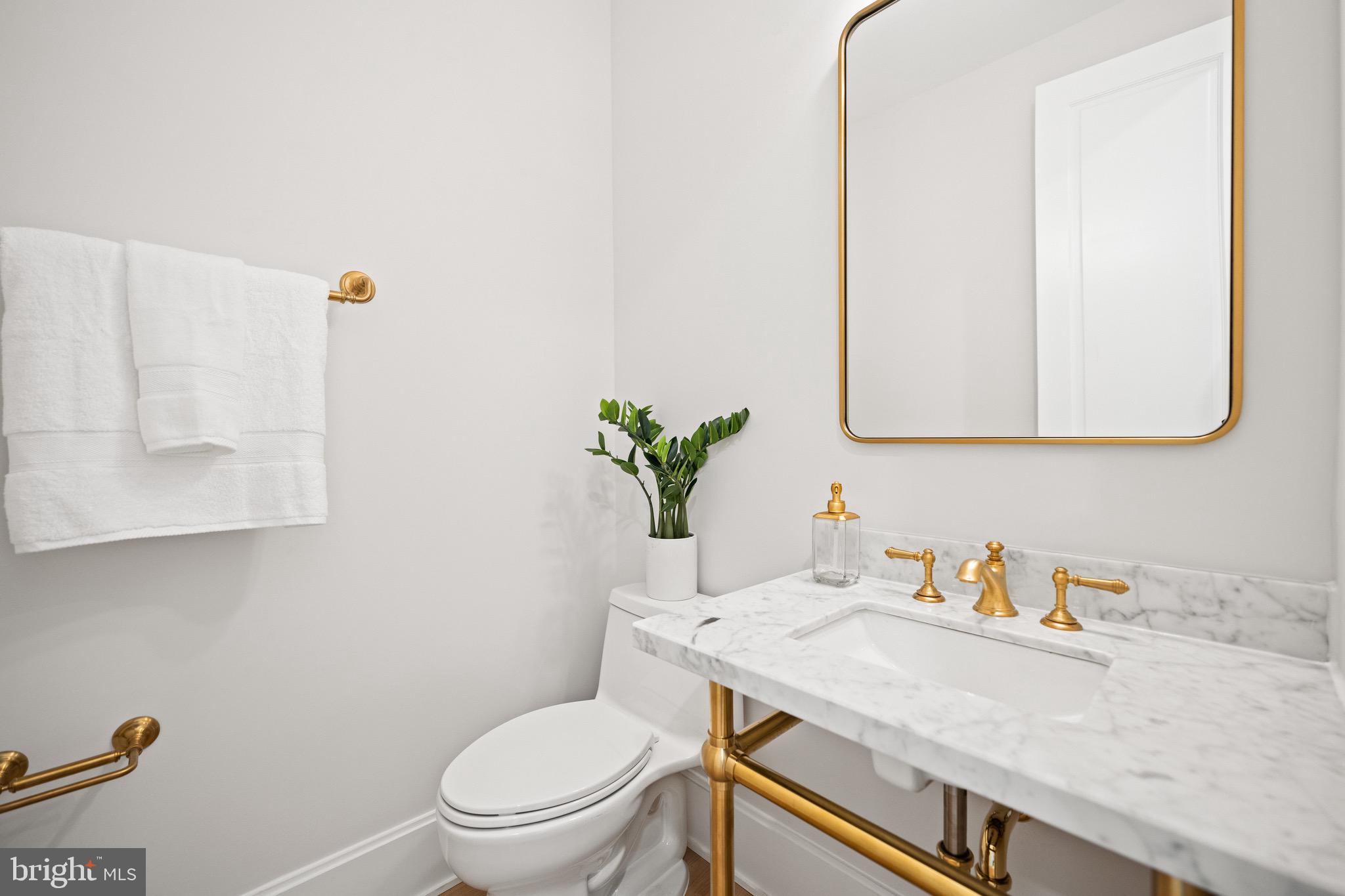 2602 36th Place Northwest Washington, DC 20007 - Photo 20 of 49 Powder Room