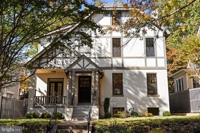 $2,895,000 | 2602 36th Place Northwest, Washington, DC 20007