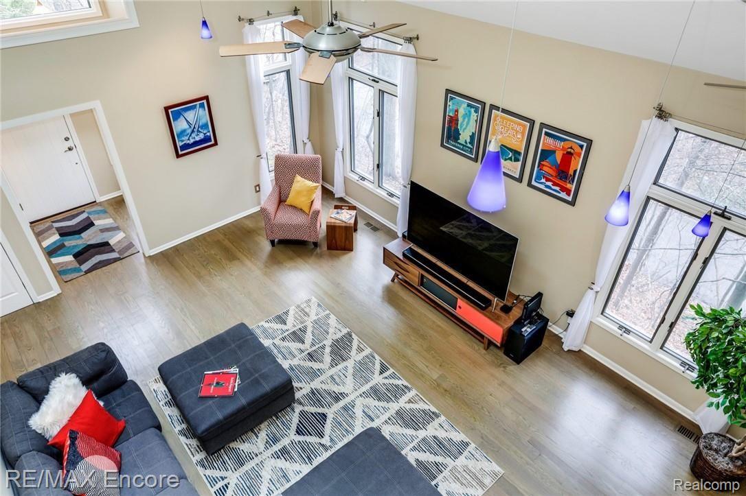 8880 Michigamme Road Clarkston, MI 48348 - Photo 6 of 31 Great Room