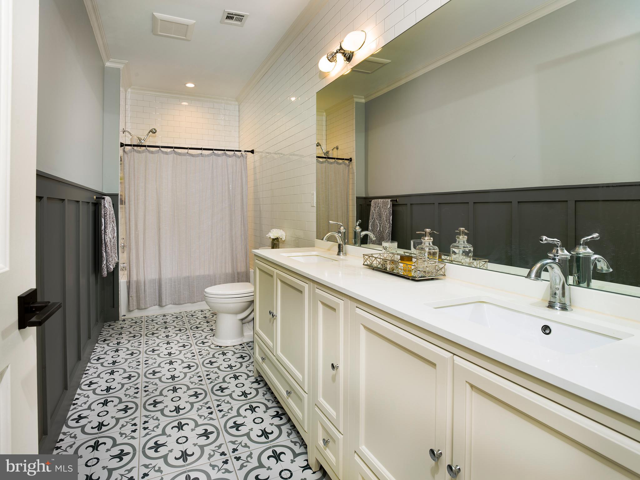 694 Glenmary Road Wayne, PA 19087 - Photo 26 of 32