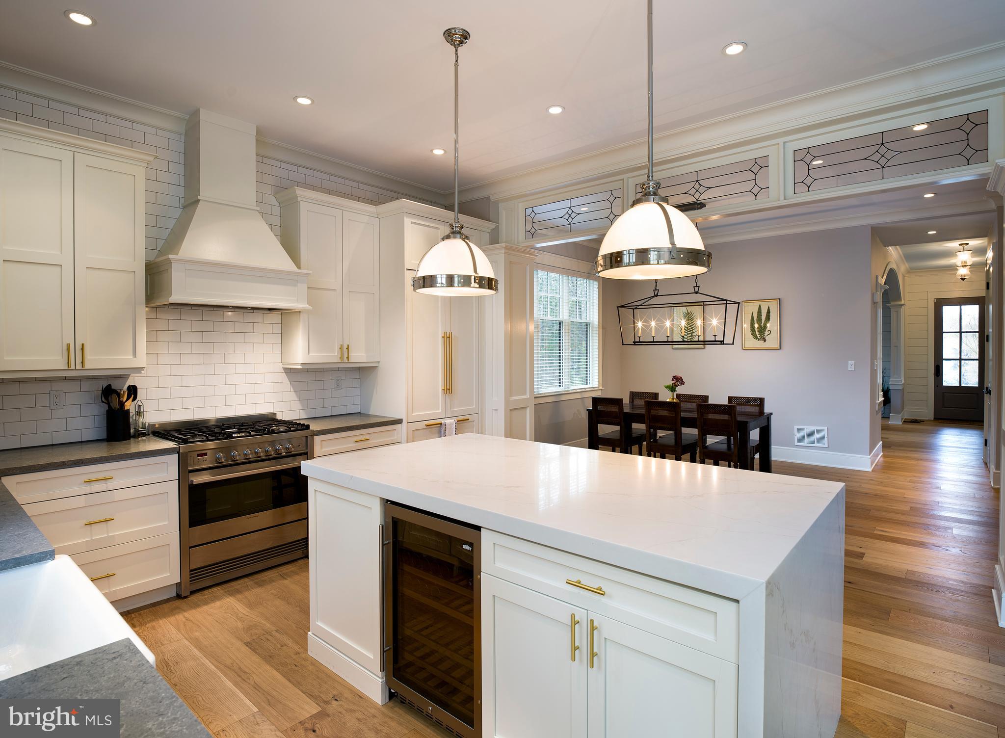 694 Glenmary Road Wayne, PA 19087 - Photo 10 of 32