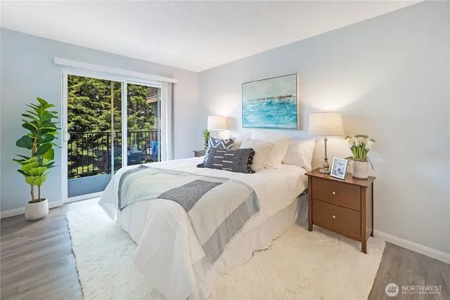 $399,000 | 13229 Linden Avenue North, Unit 402B, Seattle, WA 98133