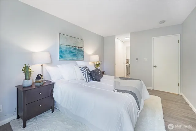 $399,000 | 13229 Linden Avenue North, Unit 402B, Seattle, WA 98133