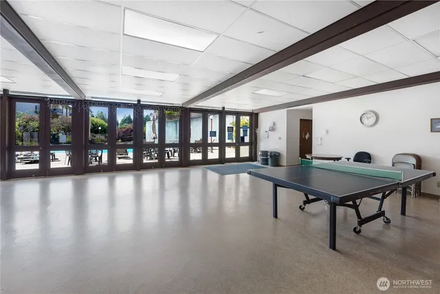 $399,000 | 13229 Linden Avenue North, Unit 402B, Seattle, WA 98133