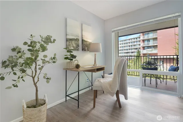 $399,000 | 13229 Linden Avenue North, Unit 402B, Seattle, WA 98133