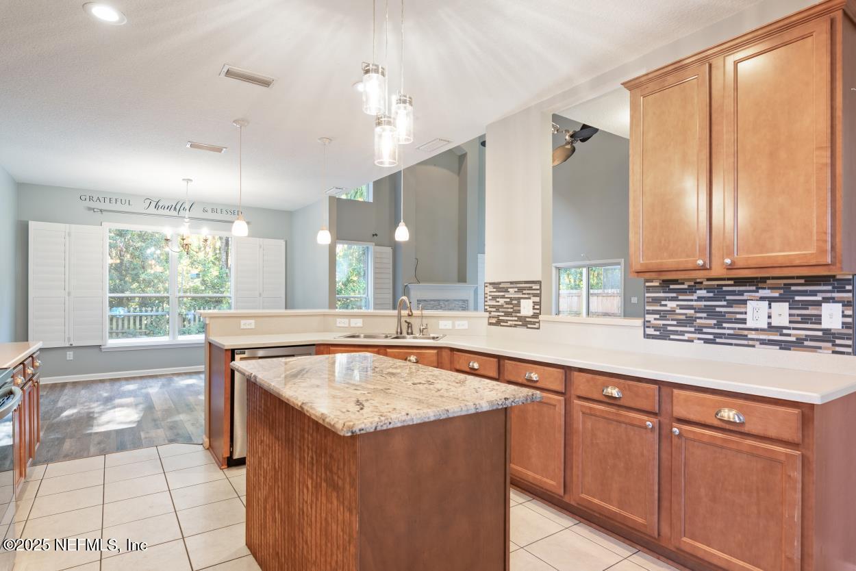 700 Reflection Cove Road East Jacksonville, FL 32218 - Photo 16 of 62 Kitchen