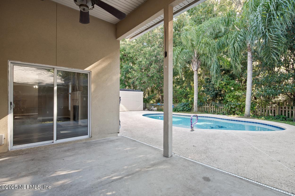 700 Reflection Cove Road East Jacksonville, FL 32218 - Photo 23 of 62 Covered Porch/Pool