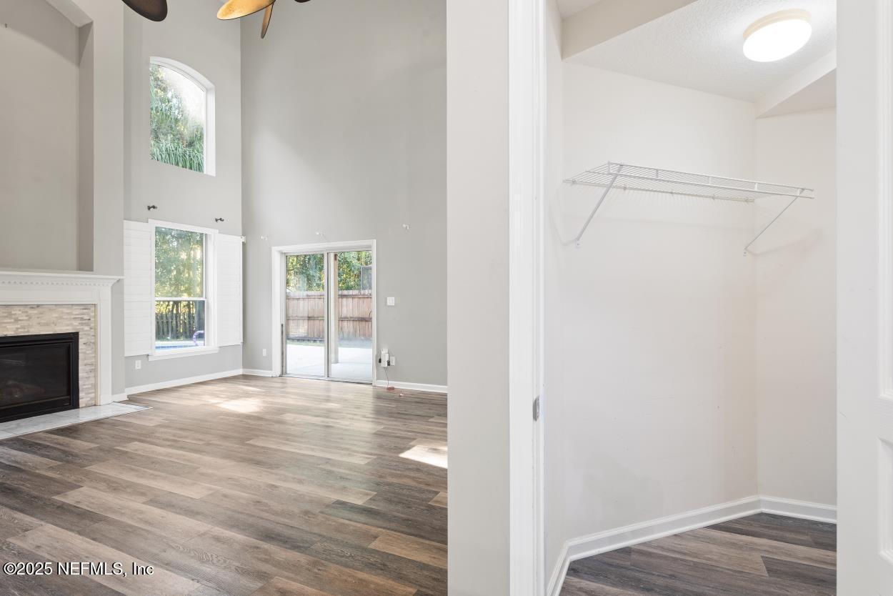 700 Reflection Cove Road East Jacksonville, FL 32218 - Photo 8 of 62 Livingroom/ Storage Closet
