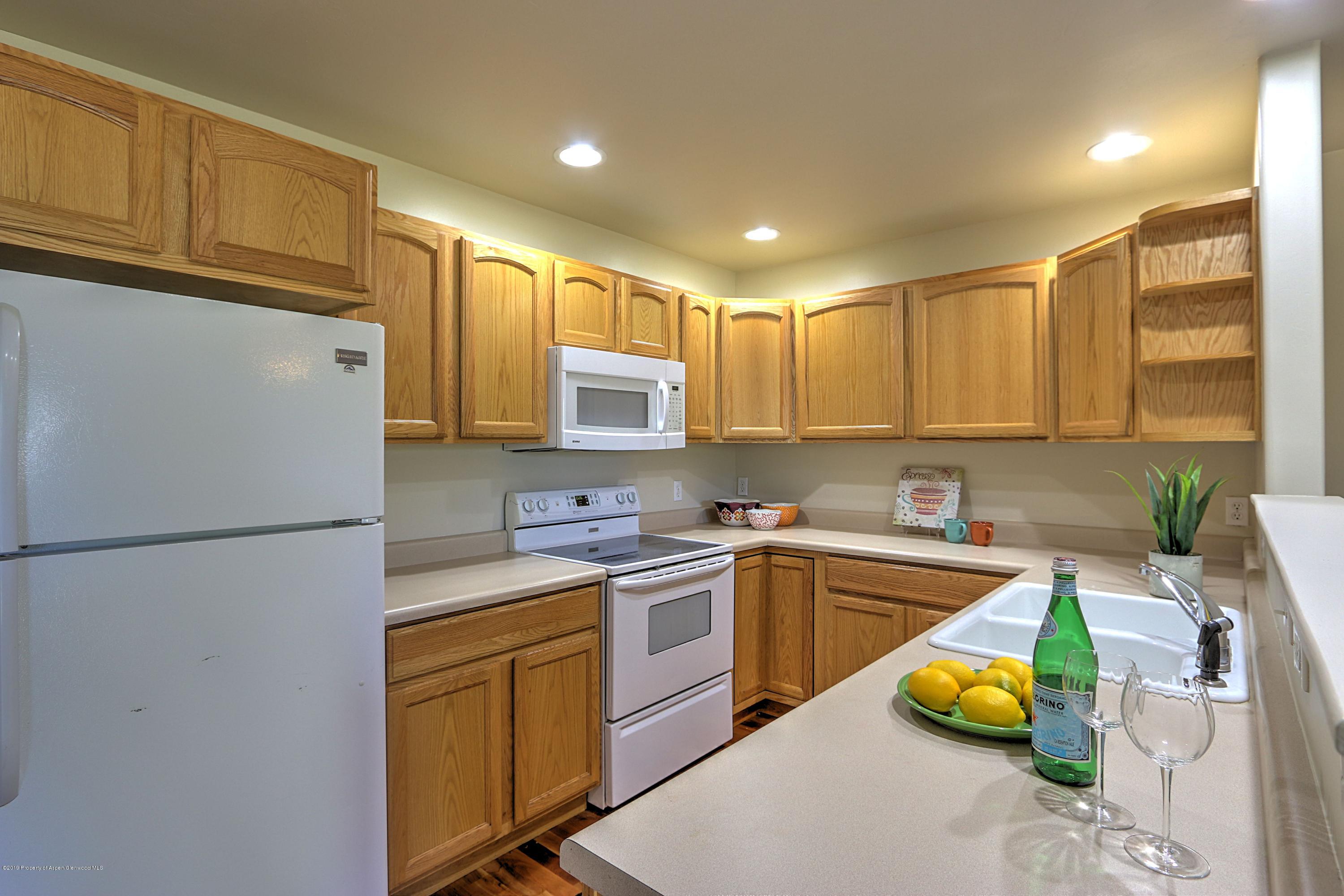 330 South 9th Street Rifle, CO 81650 - Photo 5 of 21 Kitchen (2)