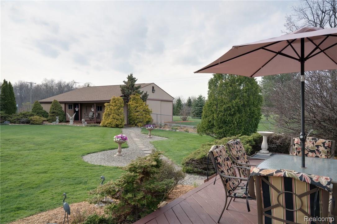 2878 South Elba Road Lapeer, MI 48446 - Photo 12 of 52 DSC05885121.jpg