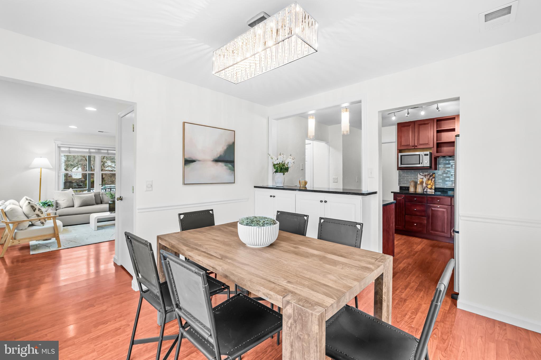 13513 Coates Lane Herndon, VA 20171 - Photo 18 of 51