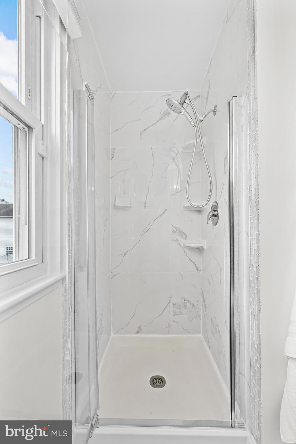 13513 Coates Lane Herndon, VA 20171 - Photo 27 of 51