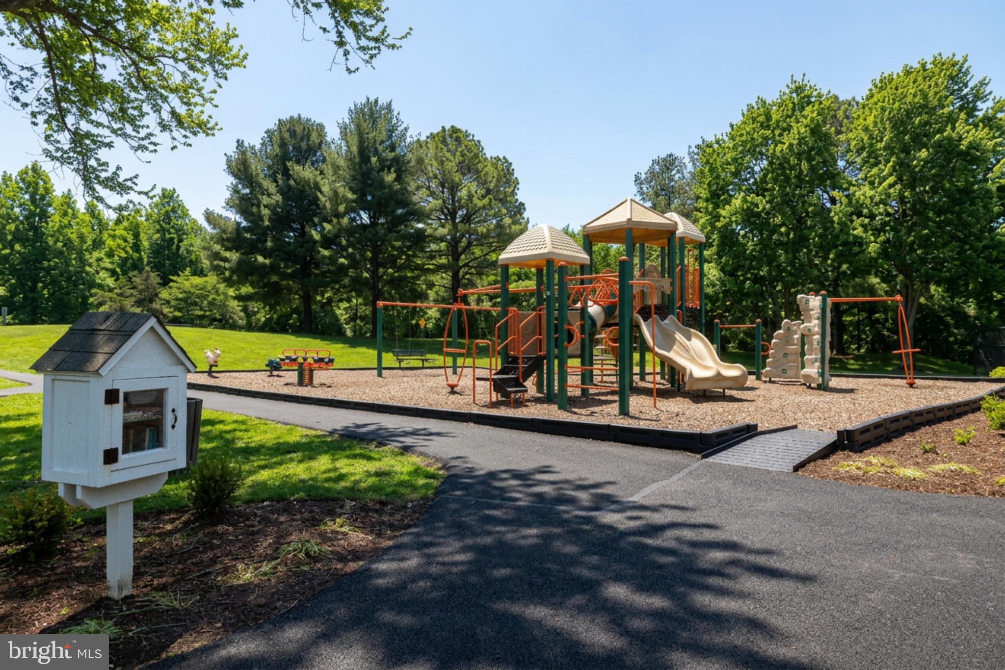 13513 Coates Lane Herndon, VA 20171 - Photo 46 of 51