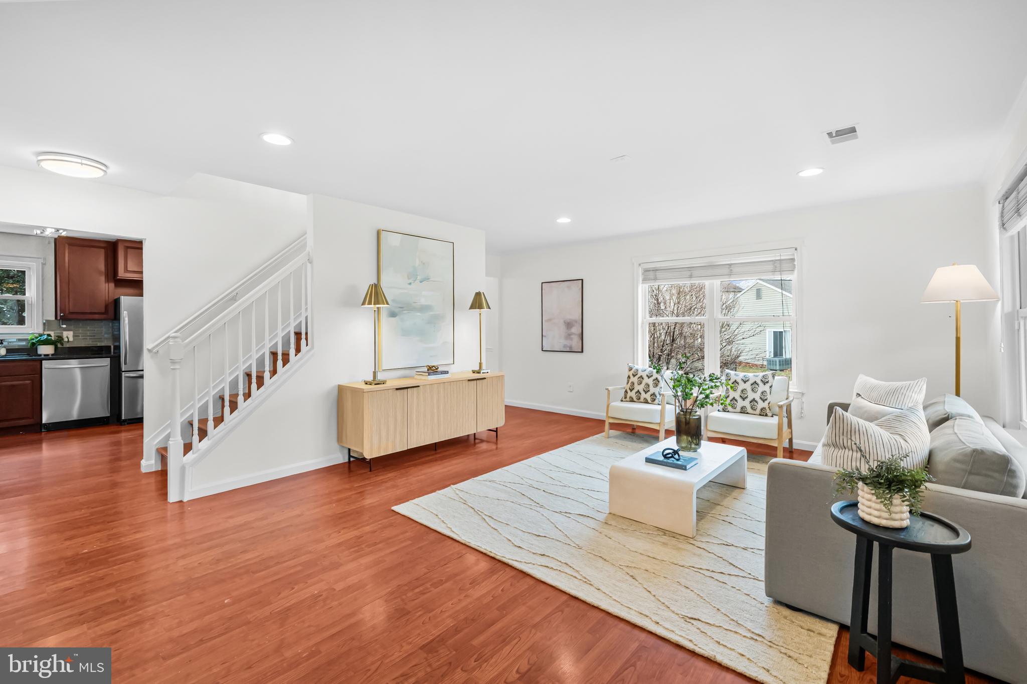 13513 Coates Lane Herndon, VA 20171 - Photo 10 of 51