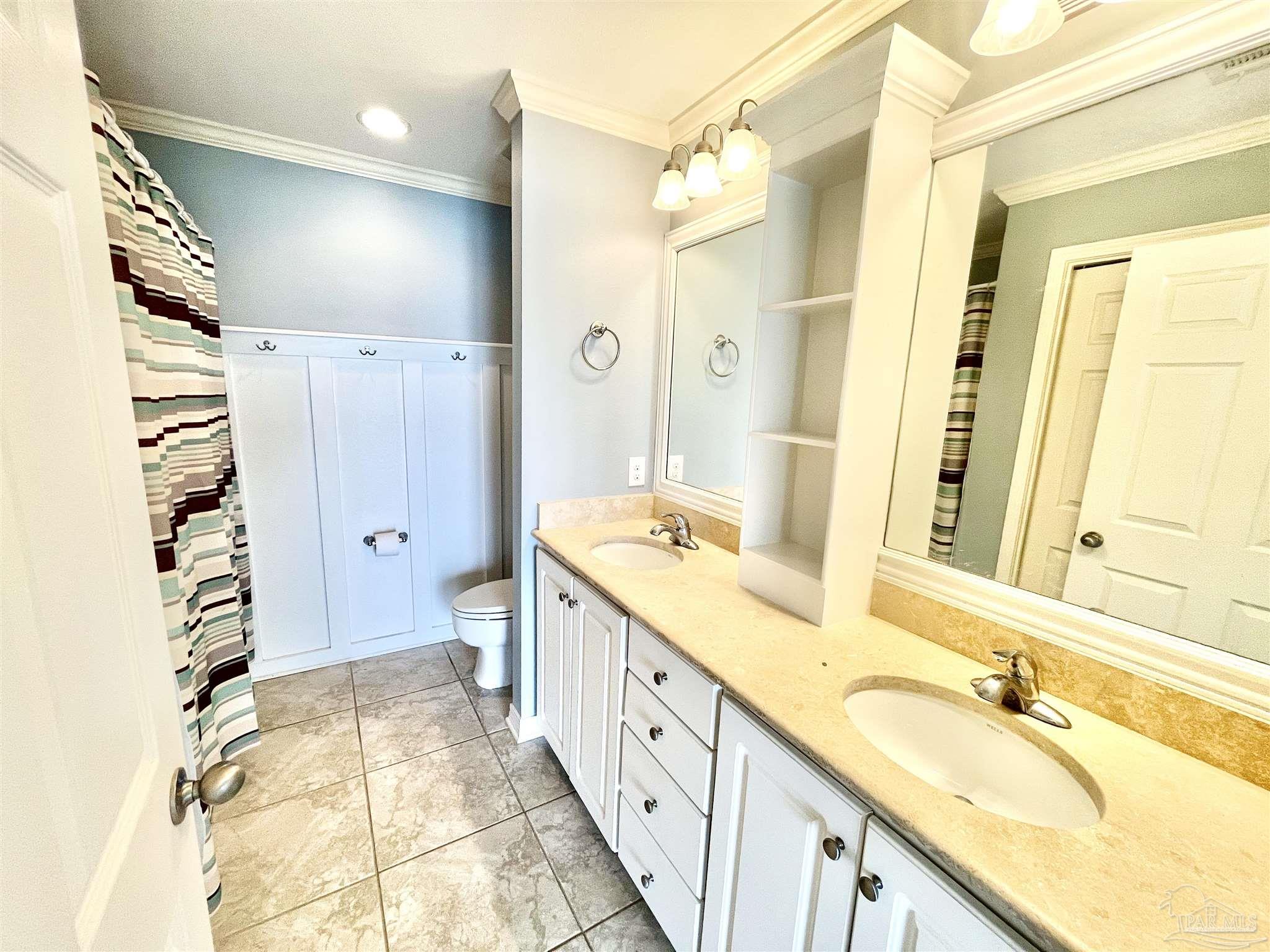15918 Innerarity Point Road Pensacola, FL 32507 - Photo 31 of 55