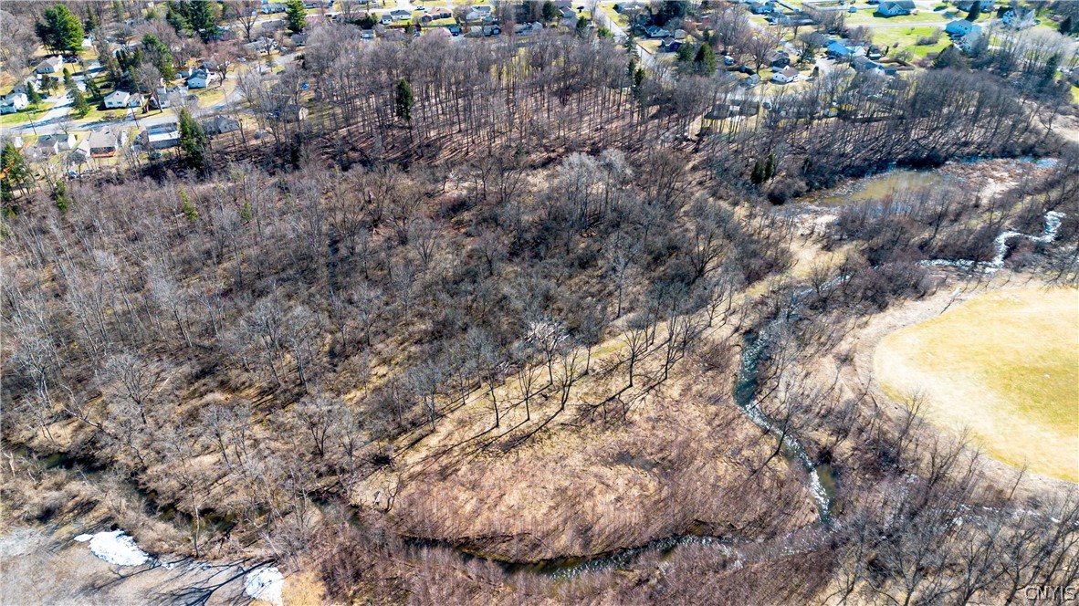 4450 Middle Settlement Road New Hartford, NY 13413 - Photo 8 of 11